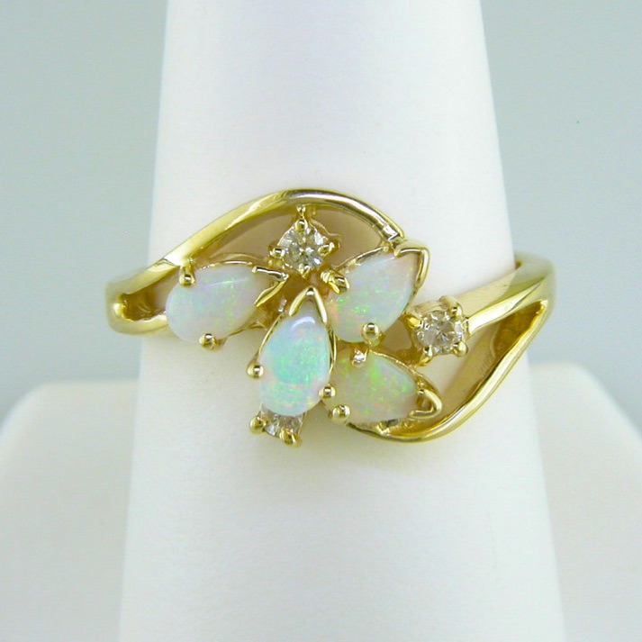 14k Opal And Diamond Ring